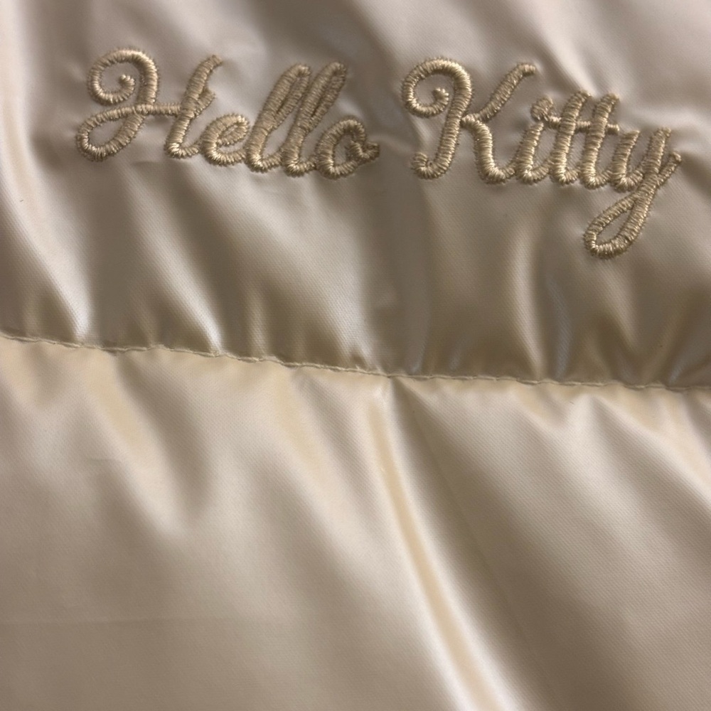 NWT Hello Kitty White Puffer Kids Jacket Sz 9/10 - Picture 11 of 15